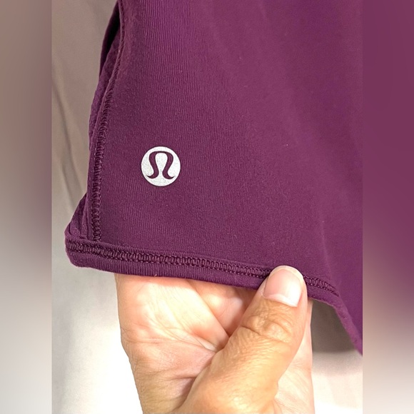 Lululemon Astro Shorts Cross Waist Running Activewear Workout Yoga Gym 4” - Picture 14 of 16